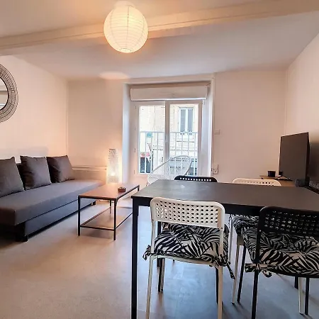 T2 Centre-ville Luc-sur-mer, A 30m Plage, Wifi, 4 Pers - Fr-1-746-13 Apartment