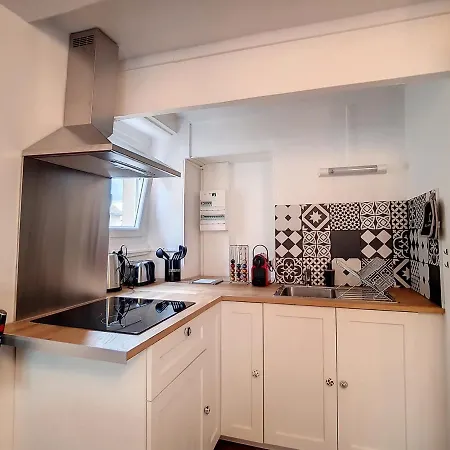 Apartment T2 Centre-ville Luc-sur-mer, A 30m Plage, Wifi, 4 Pers - Fr-1-746-13 Luc-sur-Mer