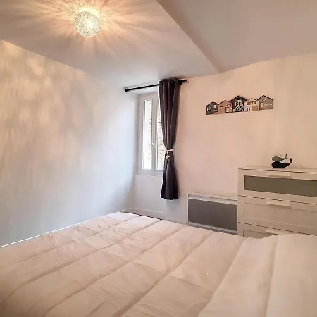 T2 Centre-ville Luc-sur-mer, A 30m Plage, Wifi, 4 Pers - Fr-1-746-13 Apartment Luc-sur-Mer