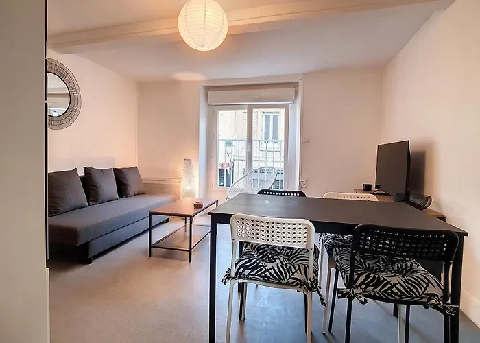 T2 Centre-ville Luc-sur-mer, A 30m Plage, Wifi, 4 Pers - Fr-1-746-13 Apartment